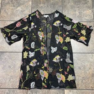 Women’s Honey Punch Short Sleeve Embroidered Floral Kimono Wrap/Robe Size Small